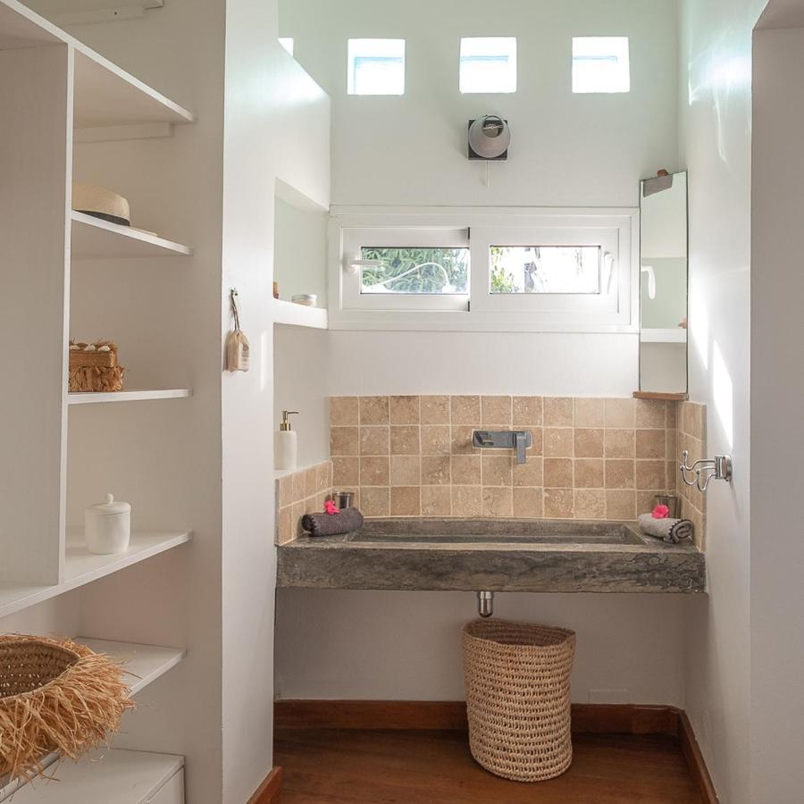 La Kazaka Terre Sainte Bed & Breakfast ภายนอก รูปภาพ